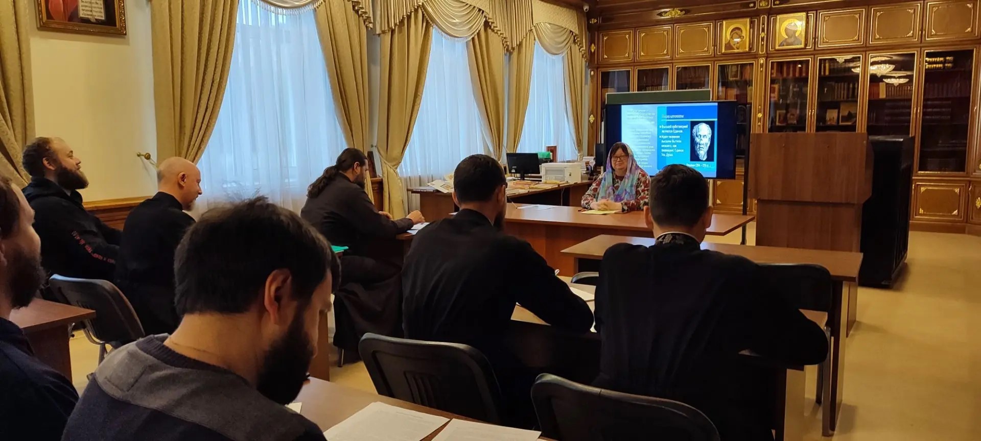 В Саранской духовной семинарии проходит установочная сессия